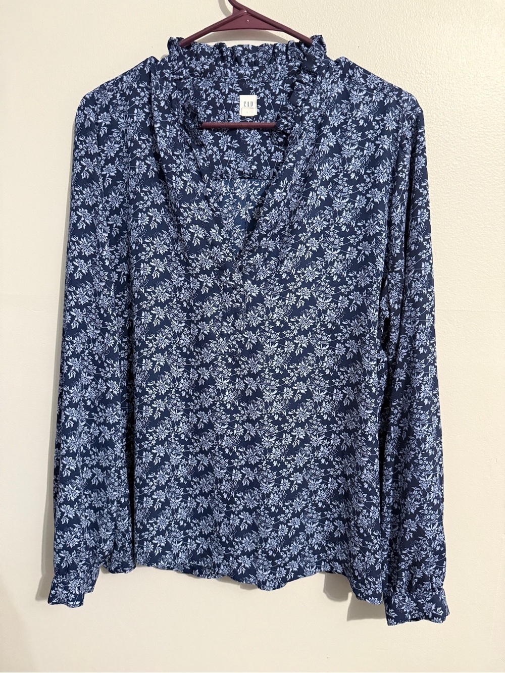 Gap Top Womens Large Ruffle Neck Blue Floral Long Sleeve Lightweight Popover